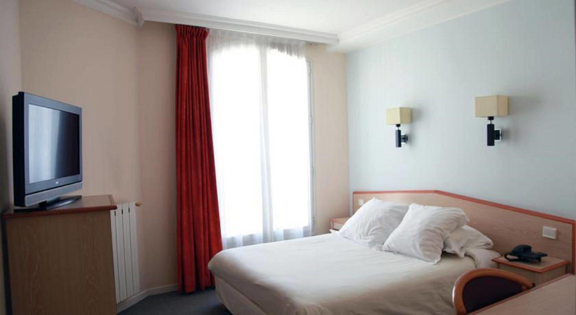 Hôtel Briand devient Hotel IPL Levallois-Perret Buitenkant foto